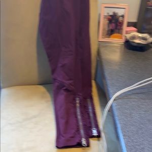 Lululemon leggings with side zip ruffle size 6